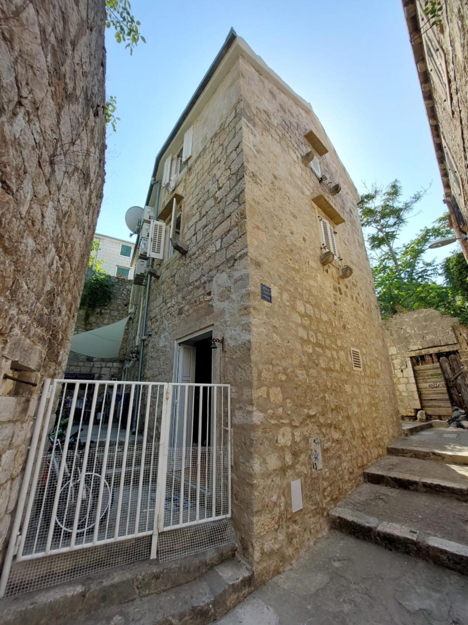 Apartment In Vis Historic Center - Mikula, Ljubica, Toma Esterno foto