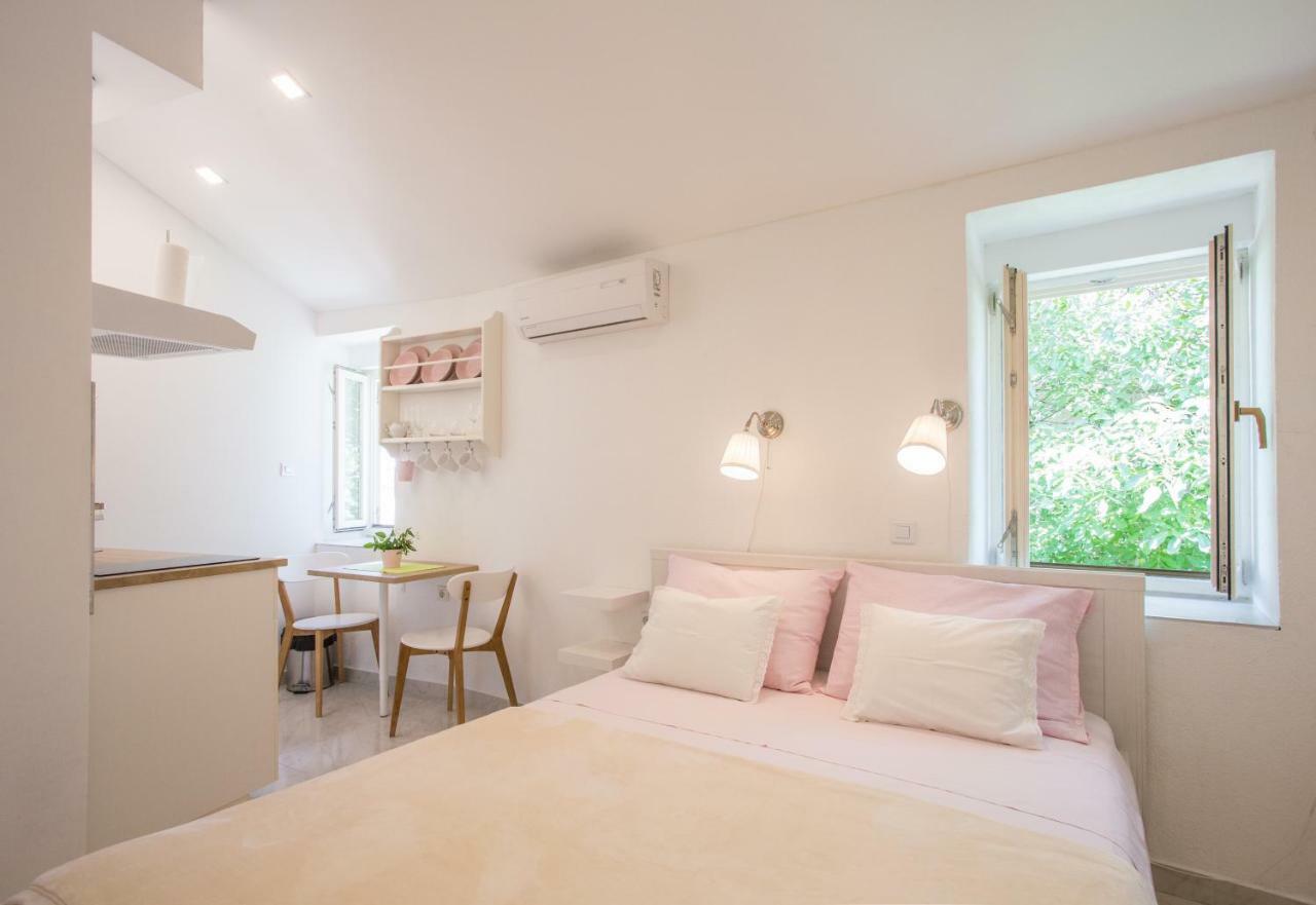Apartment In Vis Historic Center - Mikula, Ljubica, Toma Esterno foto