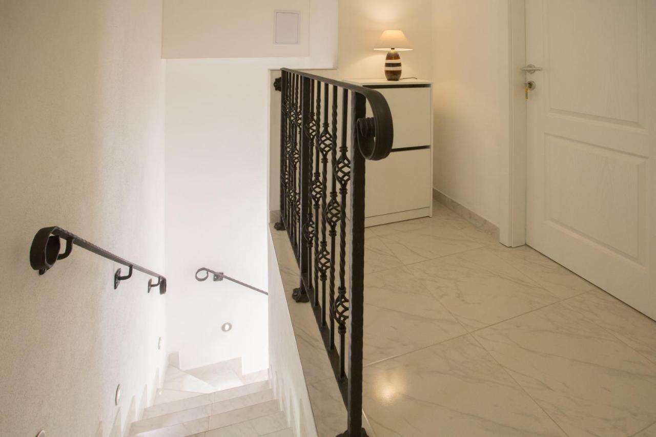 Apartment In Vis Historic Center - Mikula, Ljubica, Toma Esterno foto